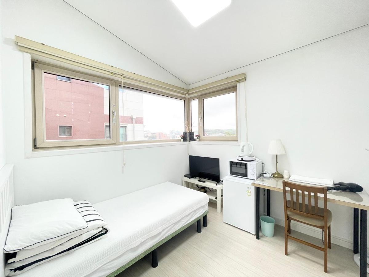 Airport Guesthouse Ko-In Incheon Bagian luar foto