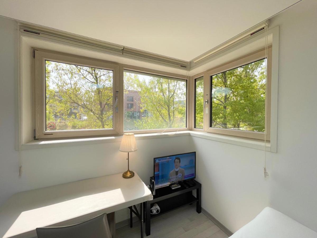 Airport Guesthouse Ko-In Incheon Bagian luar foto