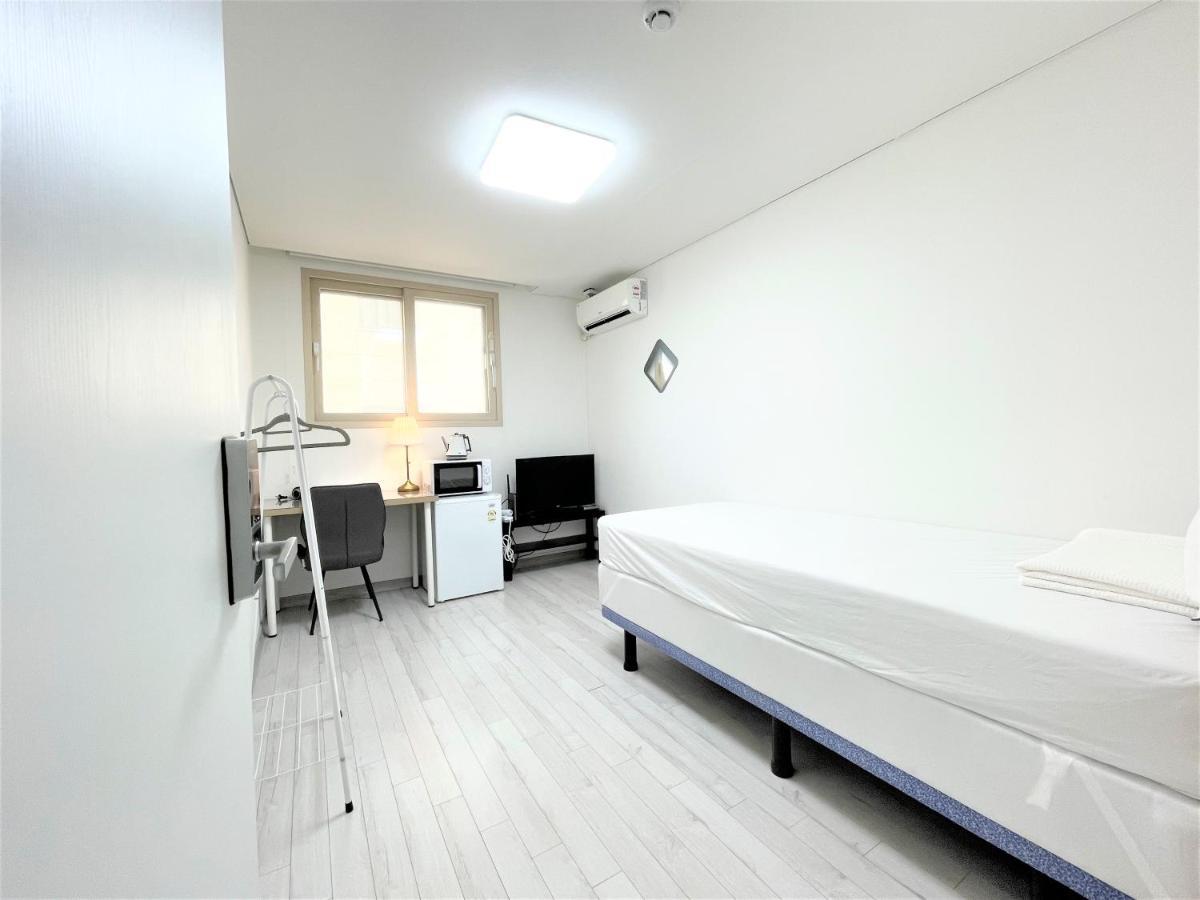Airport Guesthouse Ko-In Incheon Bagian luar foto
